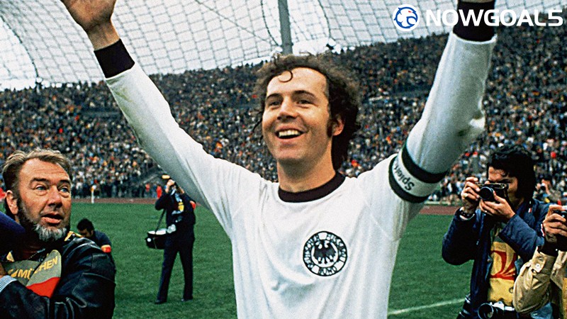 Beckenbauer là một huyền thoại của bóng đá Đức