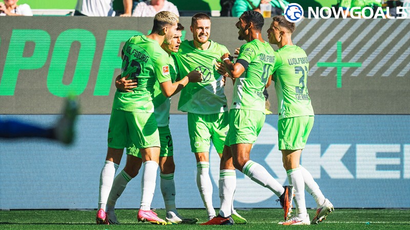 Wolfsburg giành chiến thắng kịch tính tại vòng 4